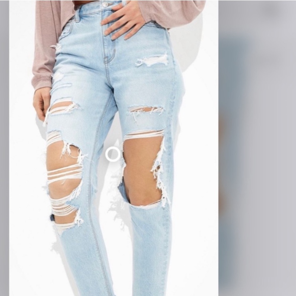 NOWT american eagle ripped jeans size 6